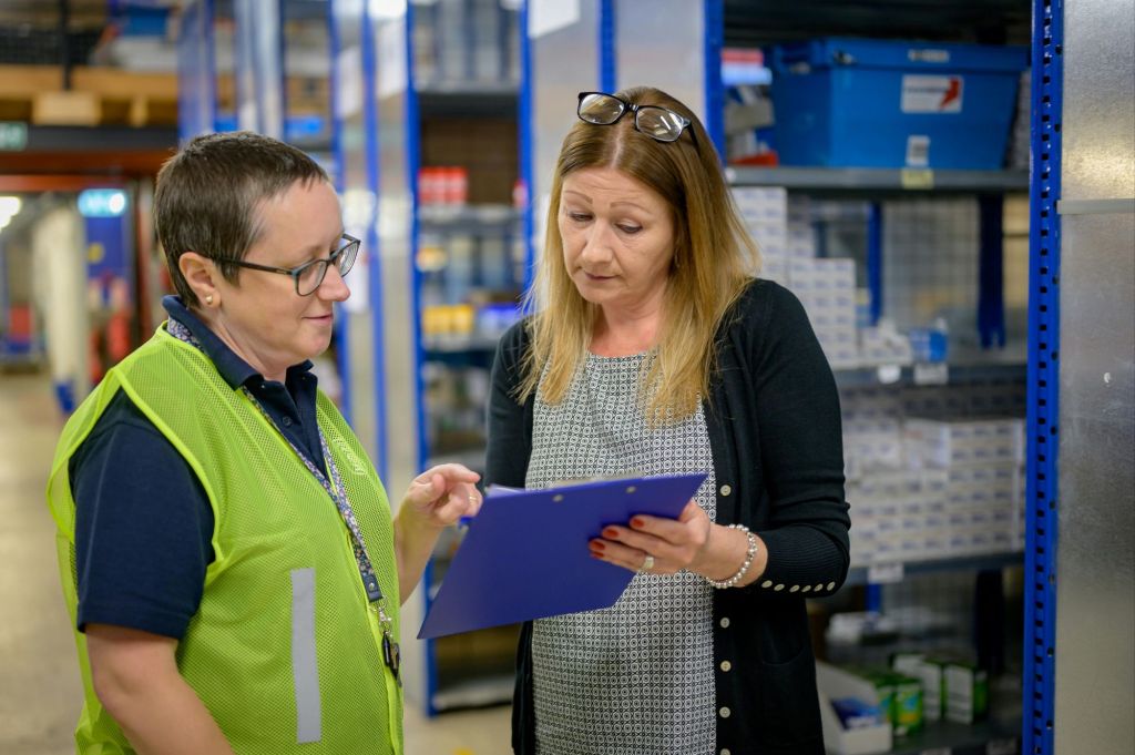 Management Opérationnel des Entrepôts : Approches et&nbsp;Solutions